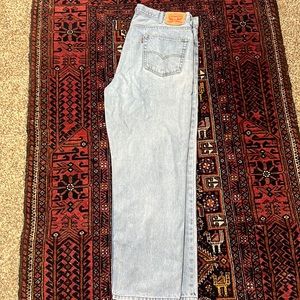 Worn-in Levi’s 550 Jeans - W 42, L 32